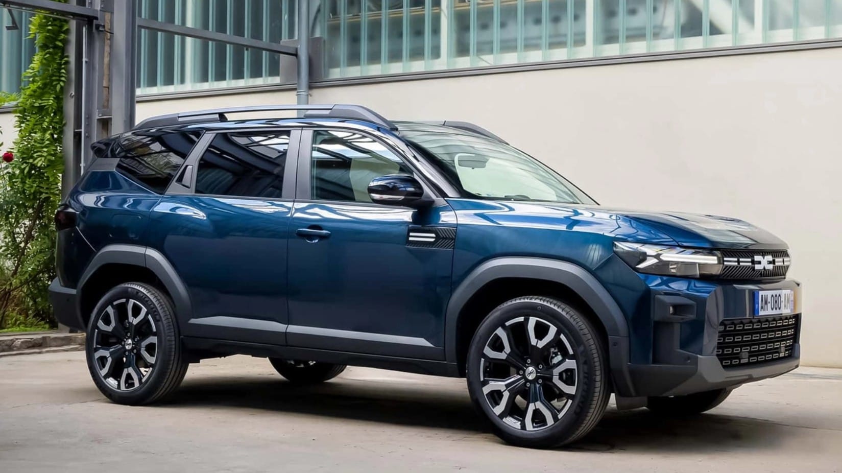 Yeni Dacia Bigster