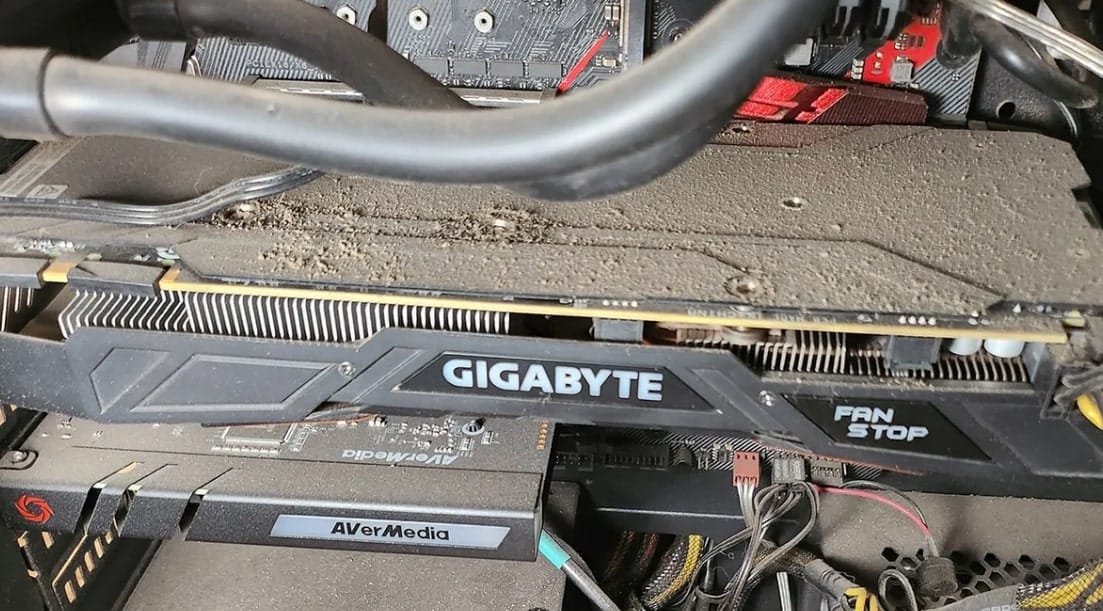 Bilgisayarin icinde biriken tozlar performansi ne kadar etkiler V2