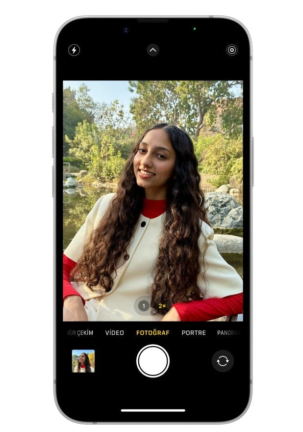iPhone 16e
