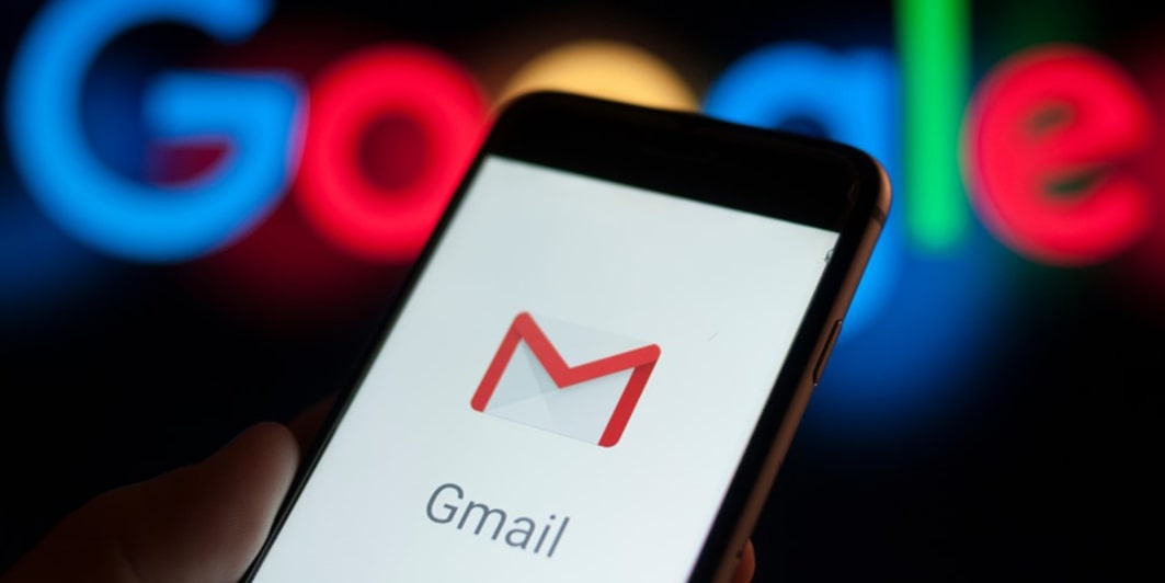 Okumadan Anlama Devri Başladı: Gmail Artık E-postaları Özetliyor!