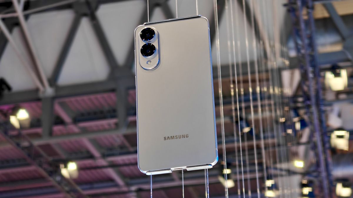 Samsung Galaxy S25 Edge’in Lansman Tarihi Bildirildi!