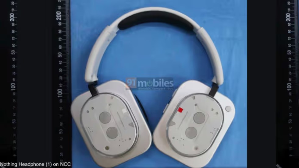 Nothing Headphone (1)