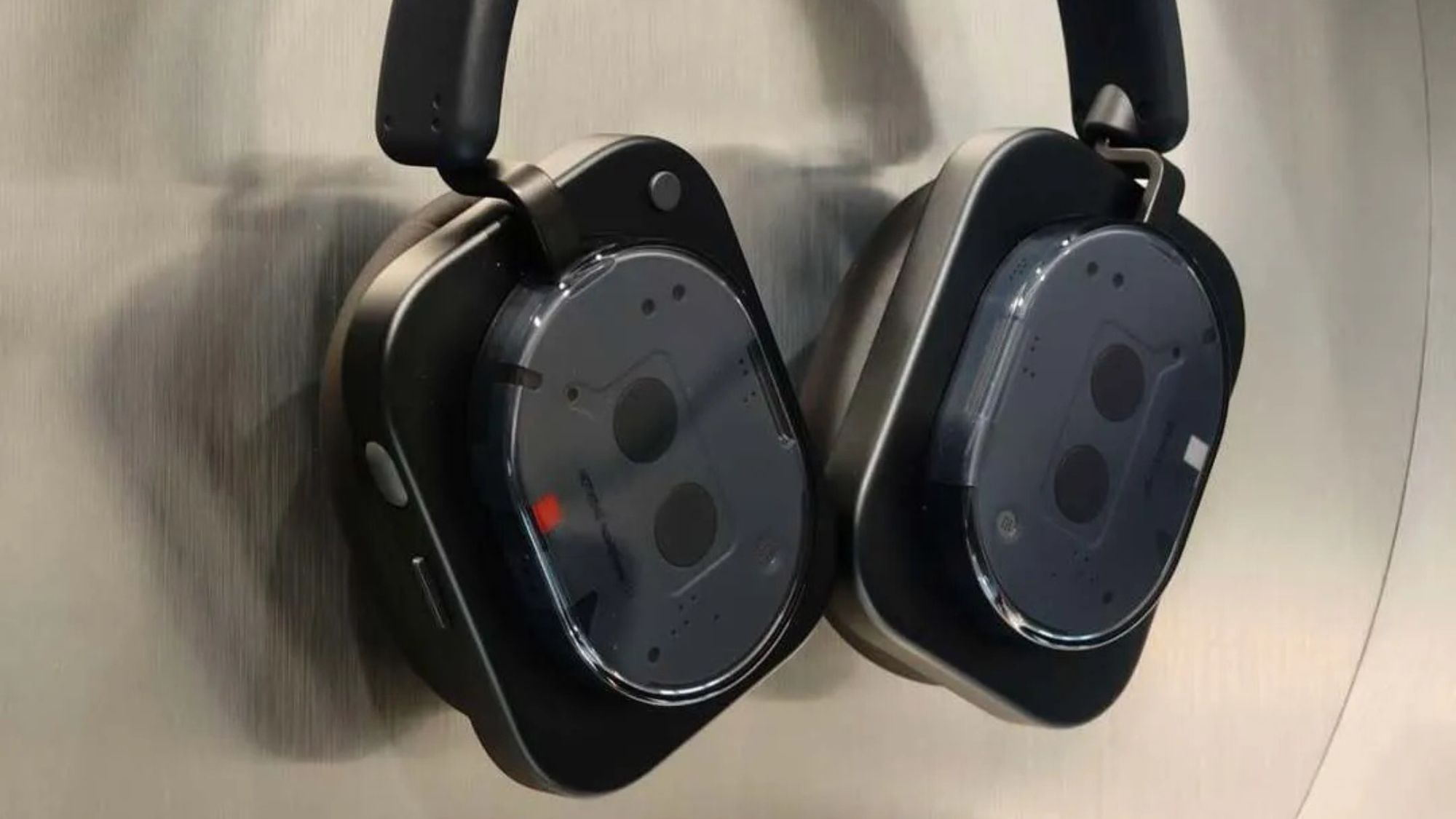 Nothing Headphone (1)
