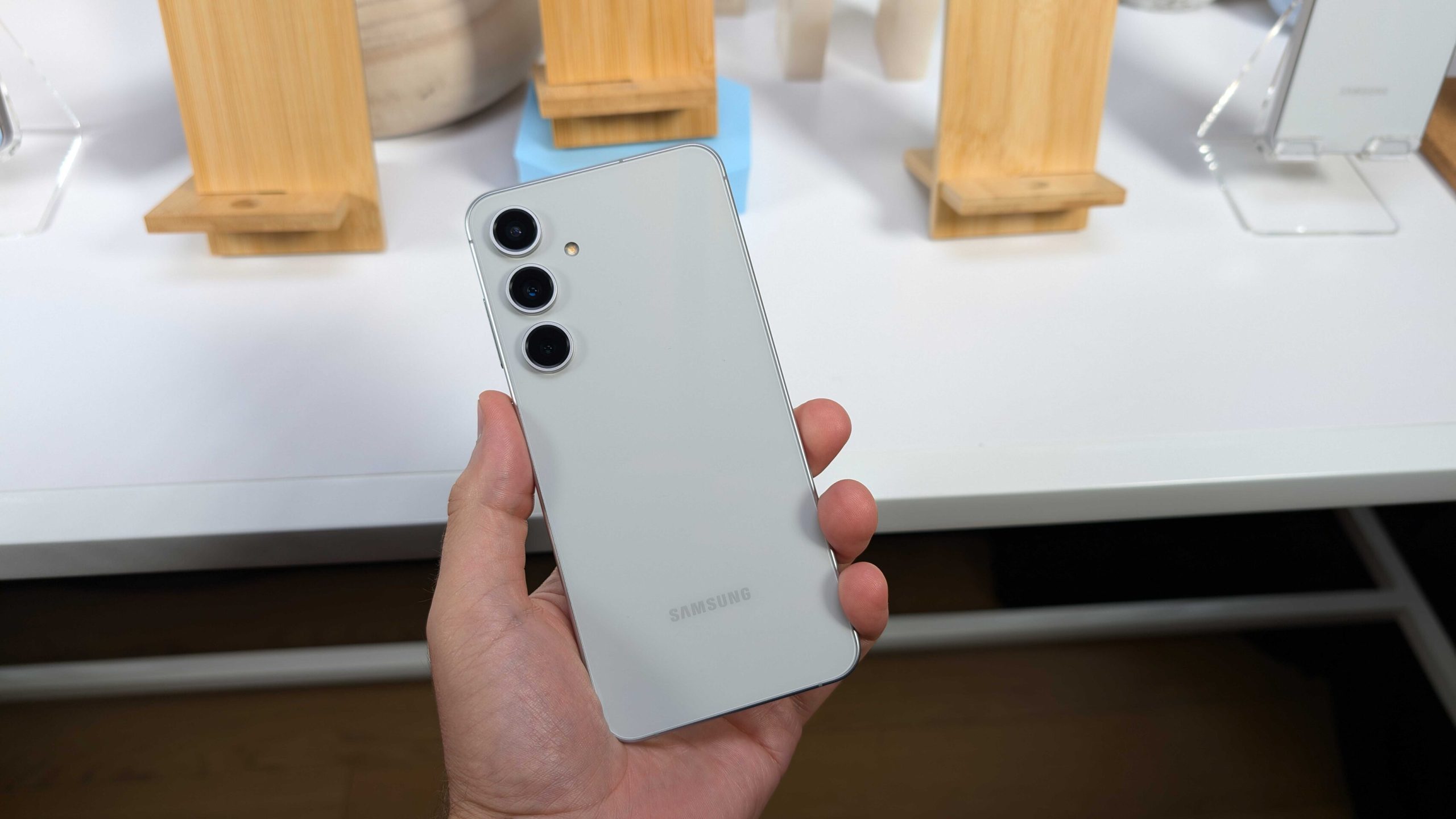 Sır Kalmadı: Galaxy S25 FE Özellikleri Sızdı