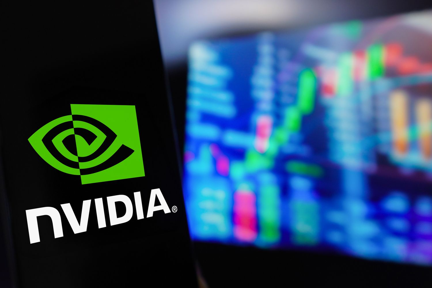 NVIDIA 4 Trilyon Doları Geçti: Yapay Zekanın Sessiz Lideri Tahta Oturdu!