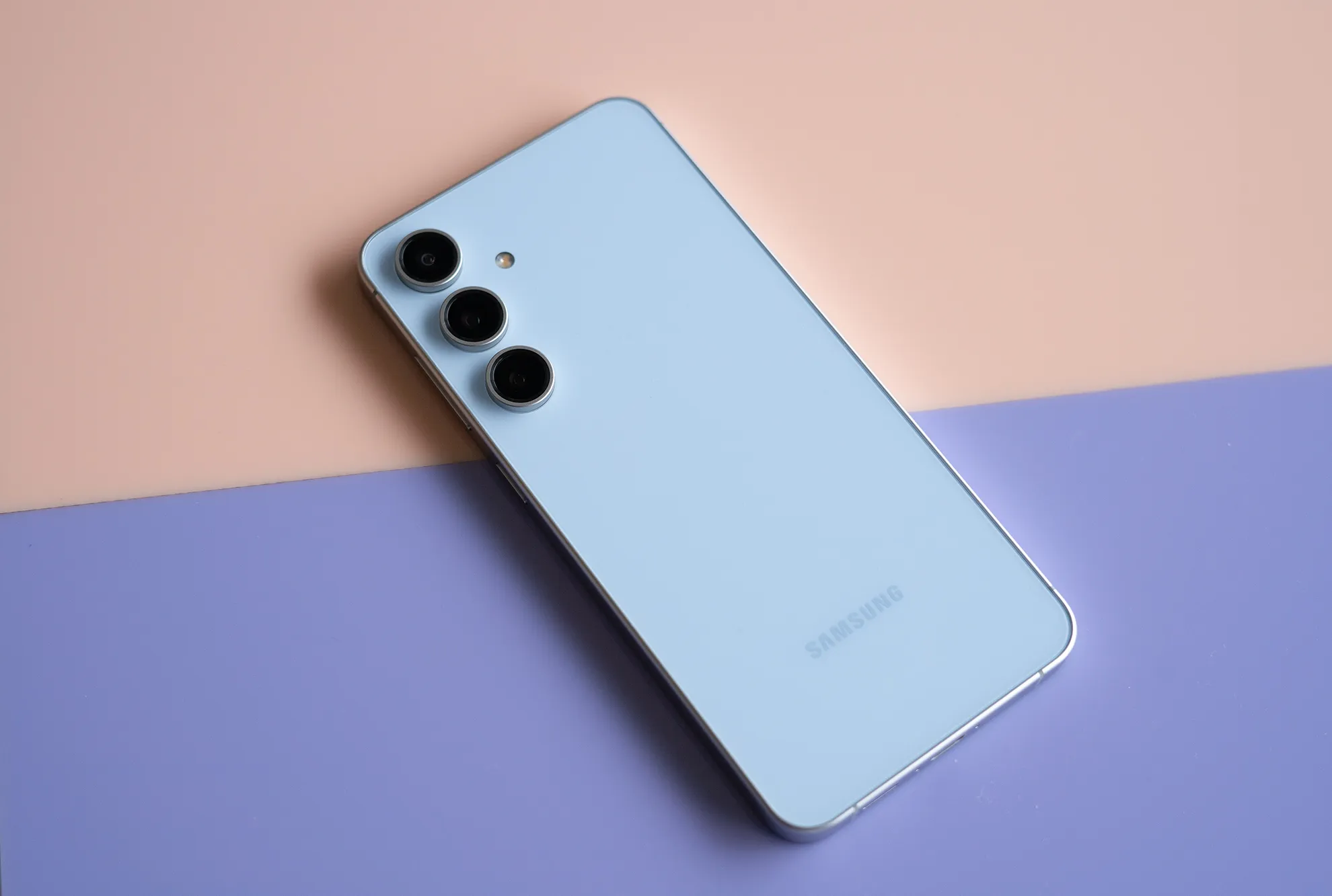S24 FE için One UI 8.0