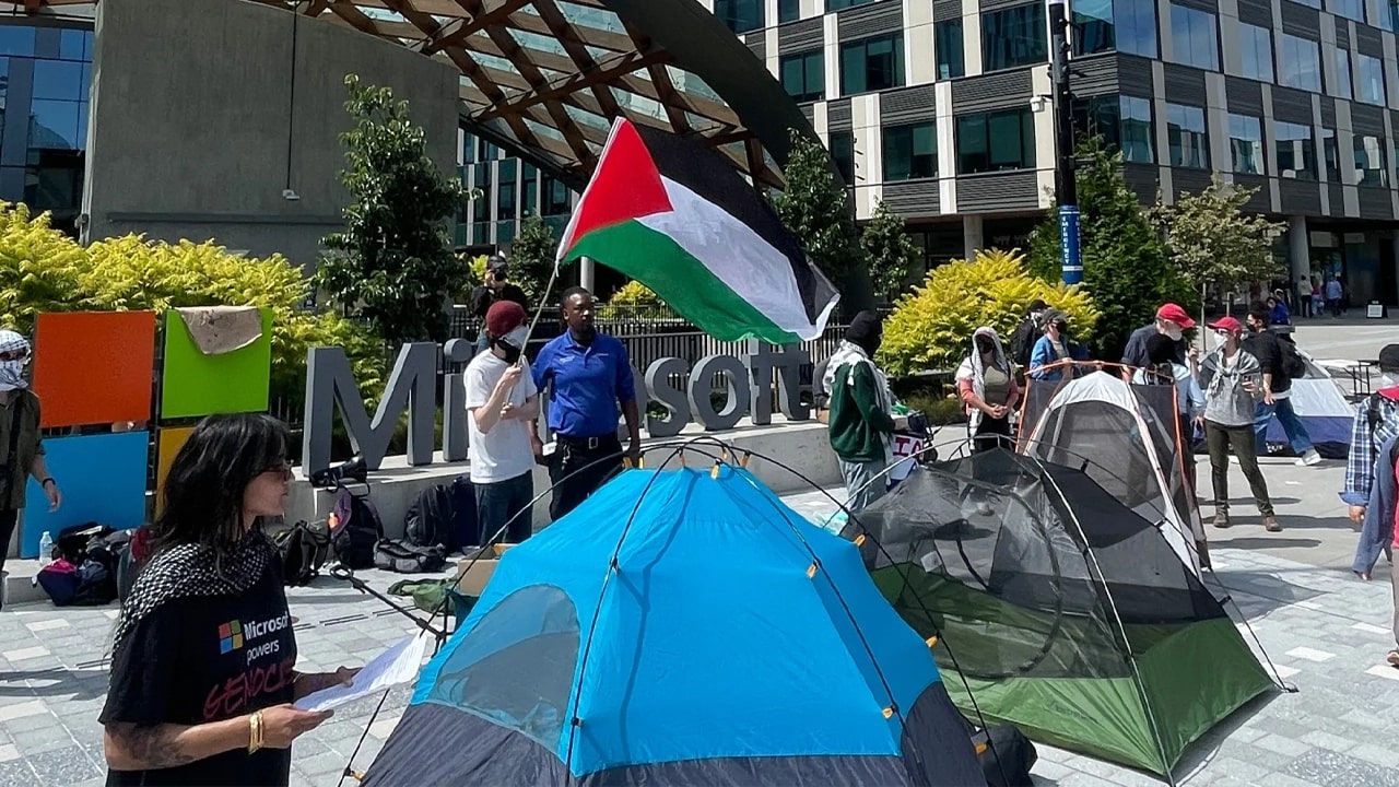 Microsoft Protesto Altinda Azureun Gazze Baglantisi Tepkileri Artiriyor V2